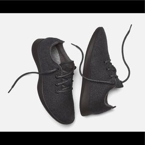 AllBirds Women’s Wool Runners, Size 9